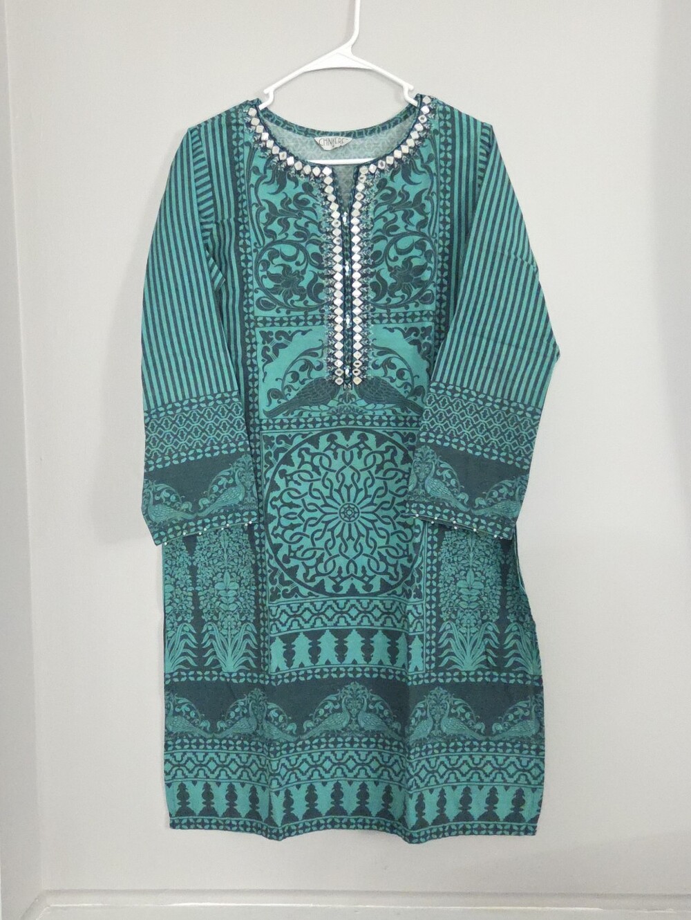 Pakistani Top Bundle - Picture 9 of 11